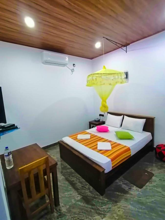 Ceylonima Home Stay Anuradhapura Ngoại thất bức ảnh