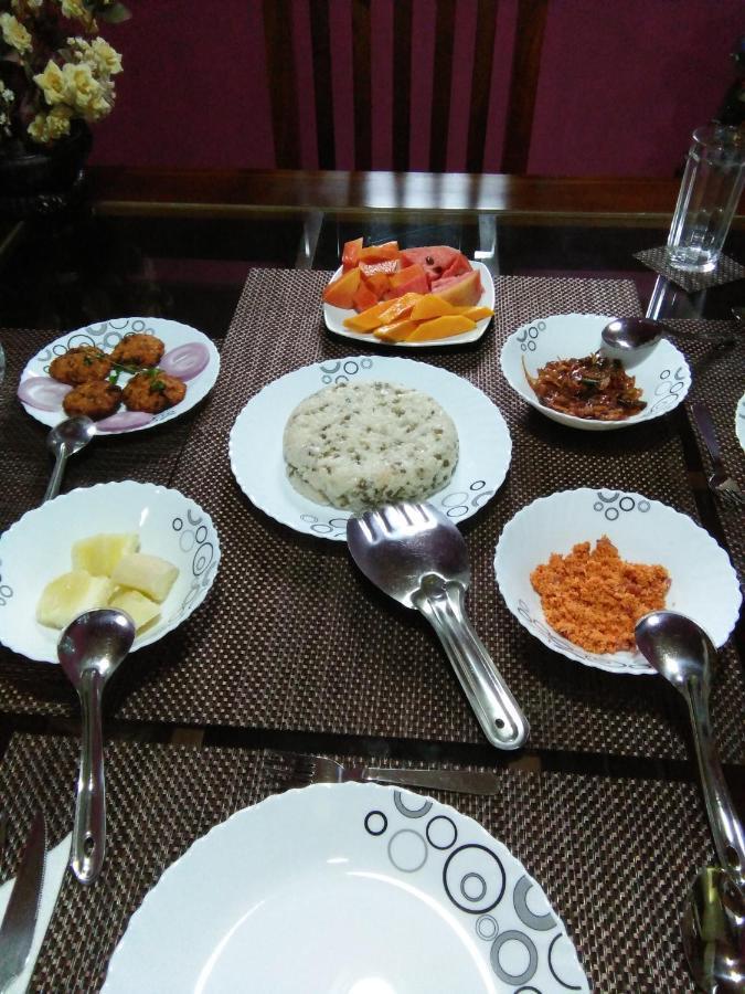 Ceylonima Home Stay Anuradhapura Ngoại thất bức ảnh